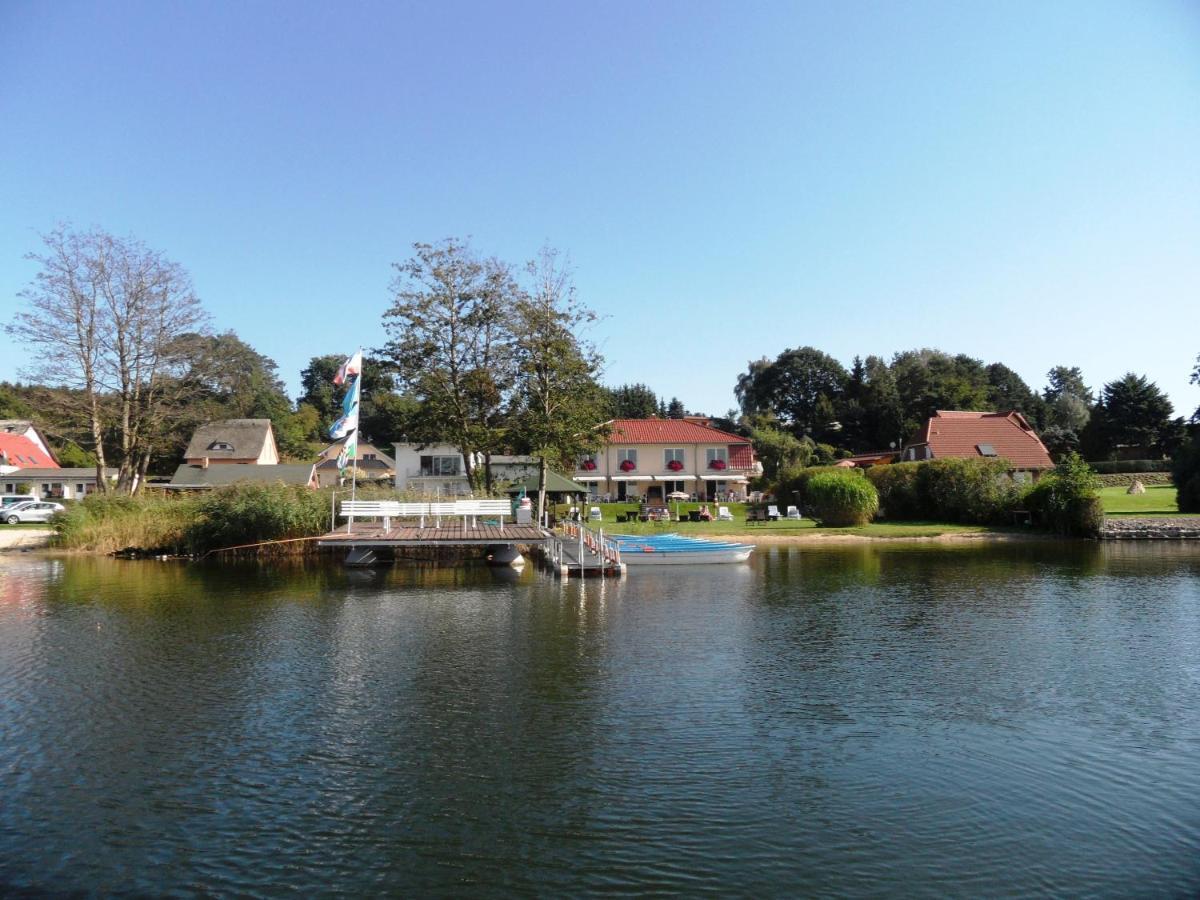 Ferienwohnungen Direkt Am See Bei Den Kaiserbaedern Heringsdorf  Exterior foto